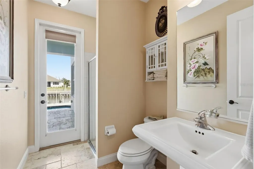 715 Islebay Drive Apollo Beach FL 33572