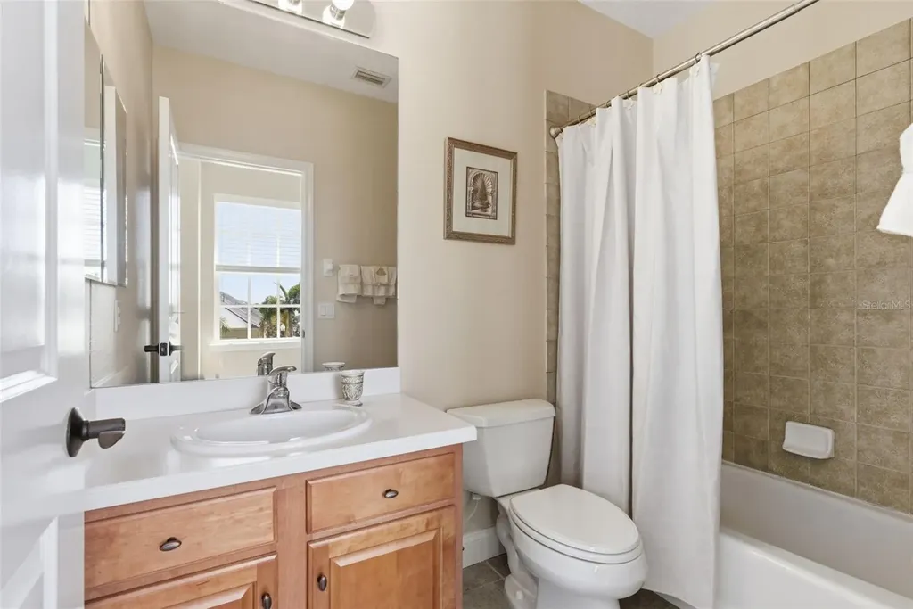 715 Islebay Drive Apollo Beach FL 33572