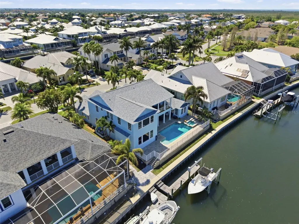 715 Islebay Drive Apollo Beach FL 33572