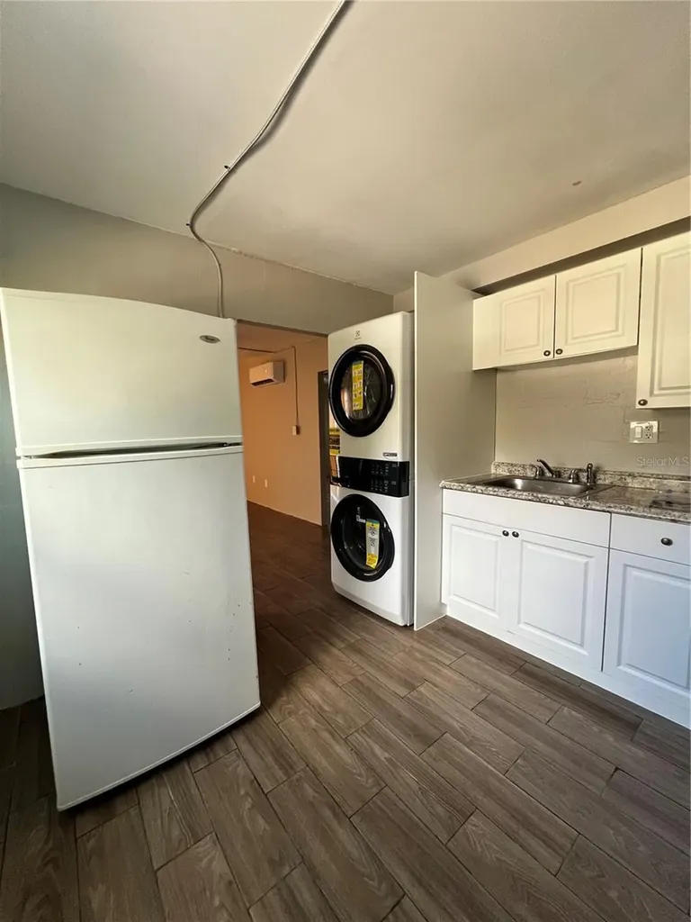 901 Colyer Street Orlando FL 32805
