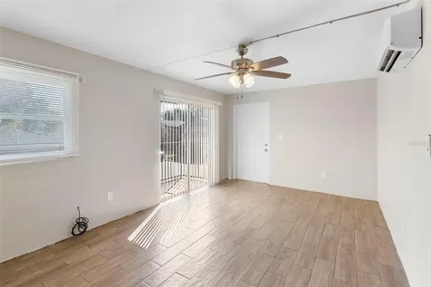 901 Colyer Street Orlando FL 32805