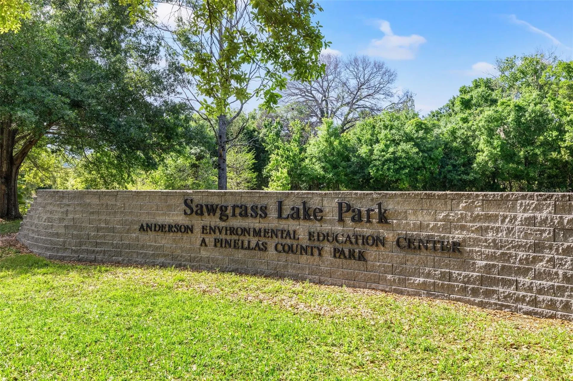 2715 63rd Terrace N St Petersburg FL 33702