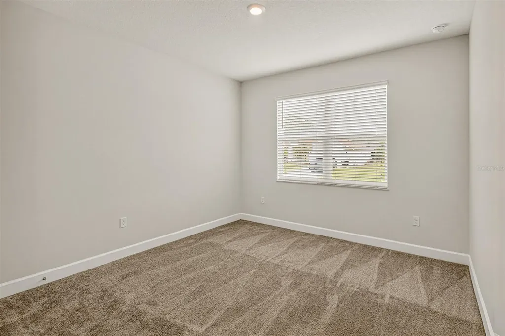 450 Hammond Street SW Palm Bay FL 32908