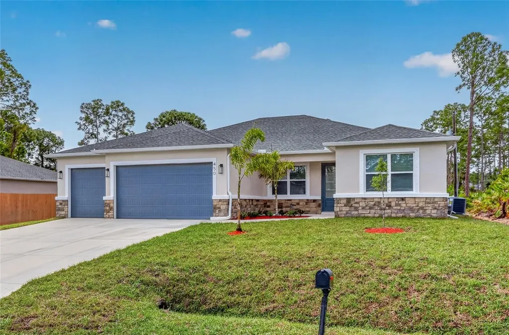 450 Hammond Street SW Palm Bay FL 32908