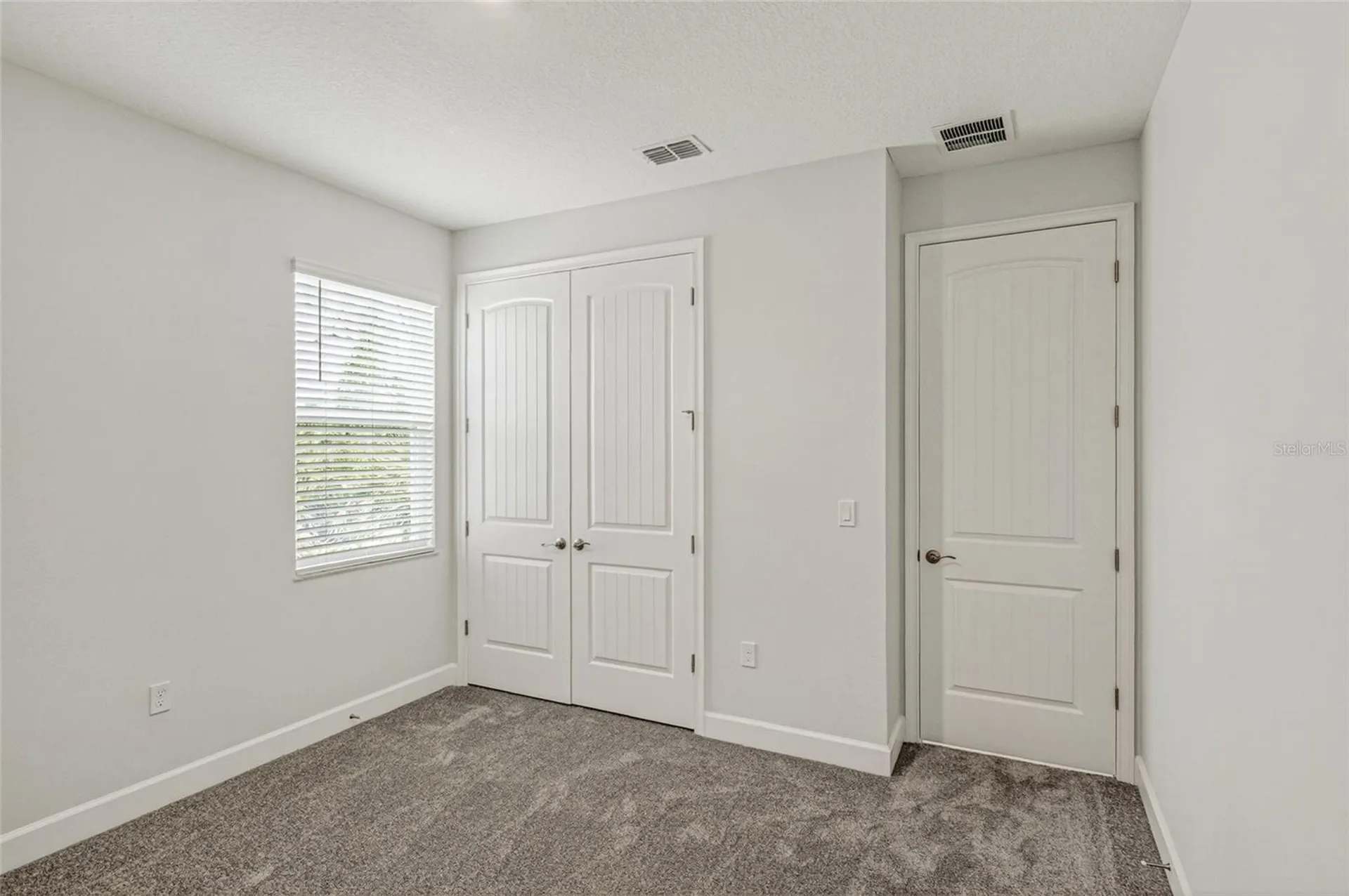 450 Hammond Street SW Palm Bay FL 32908