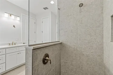450 Hammond Street SW Palm Bay FL 32908