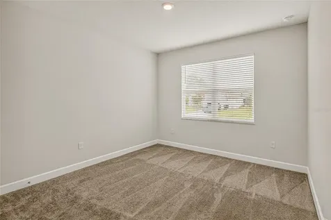 450 Hammond Street SW Palm Bay FL 32908