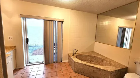 6101 34th Street W Bradenton FL 34210