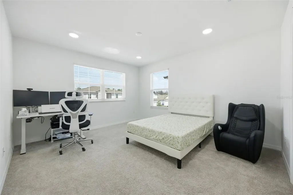 7792 Notched Pine Bend Wesley Chapel FL 33545
