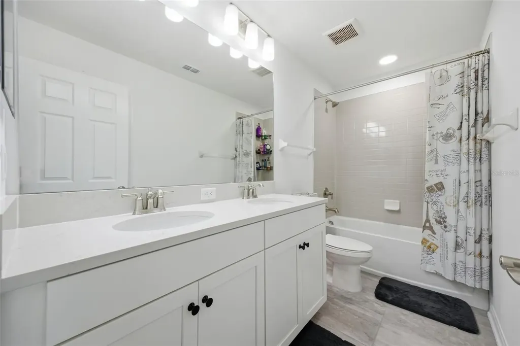 7792 Notched Pine Bend Wesley Chapel FL 33545