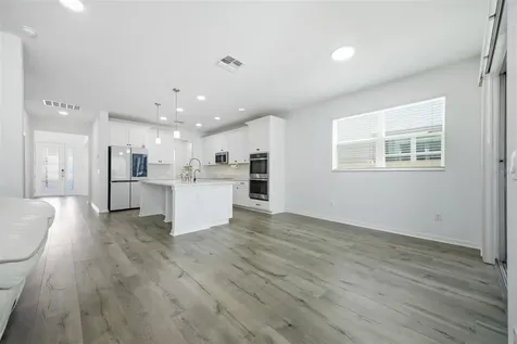 7792 Notched Pine Bend Wesley Chapel FL 33545
