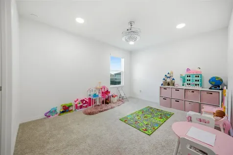7792 Notched Pine Bend Wesley Chapel FL 33545