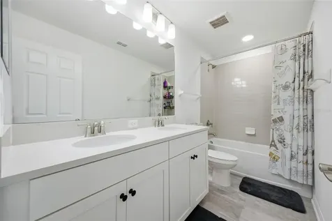 7792 Notched Pine Bend Wesley Chapel FL 33545