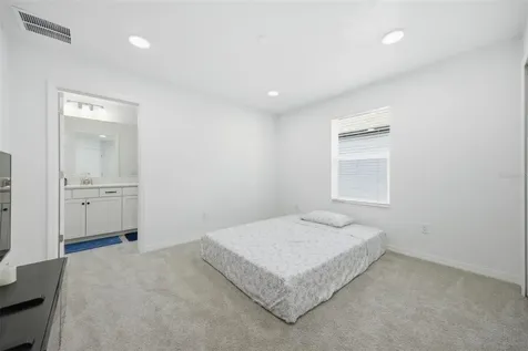 7792 Notched Pine Bend Wesley Chapel FL 33545