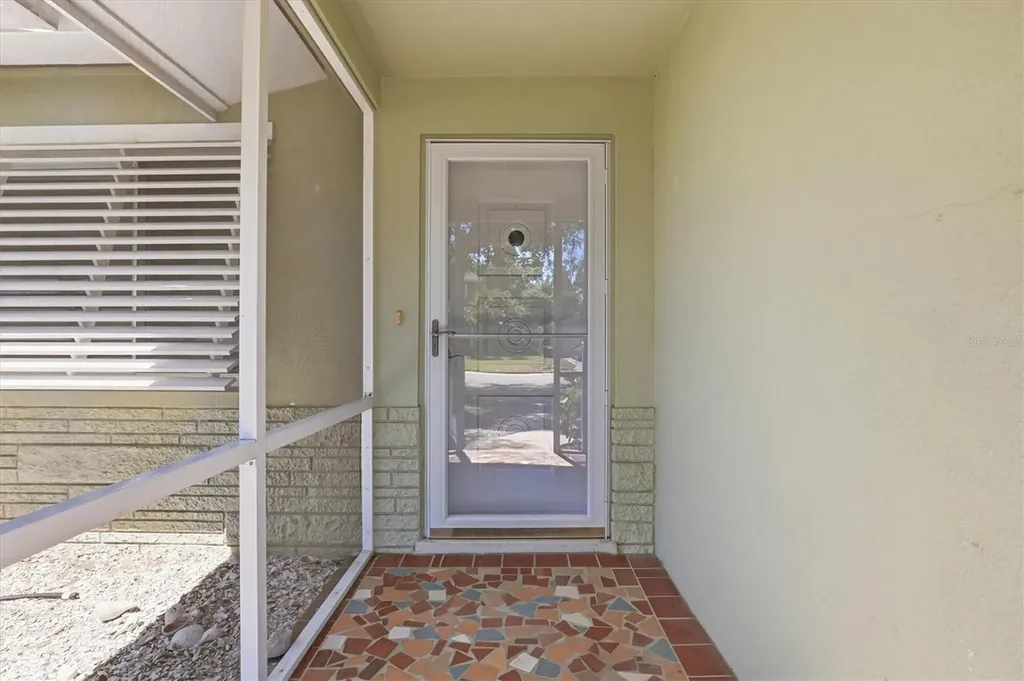 1022 Sunnydale Drive Clearwater FL 33755