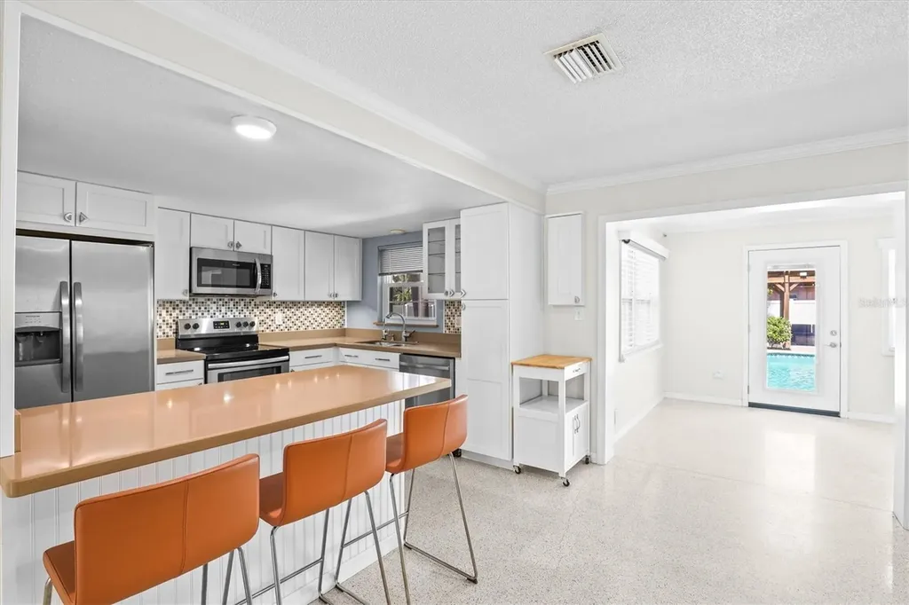 1022 Sunnydale Drive Clearwater FL 33755