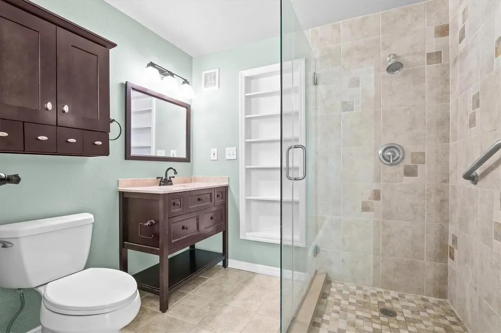 1022 Sunnydale Drive Clearwater FL 33755