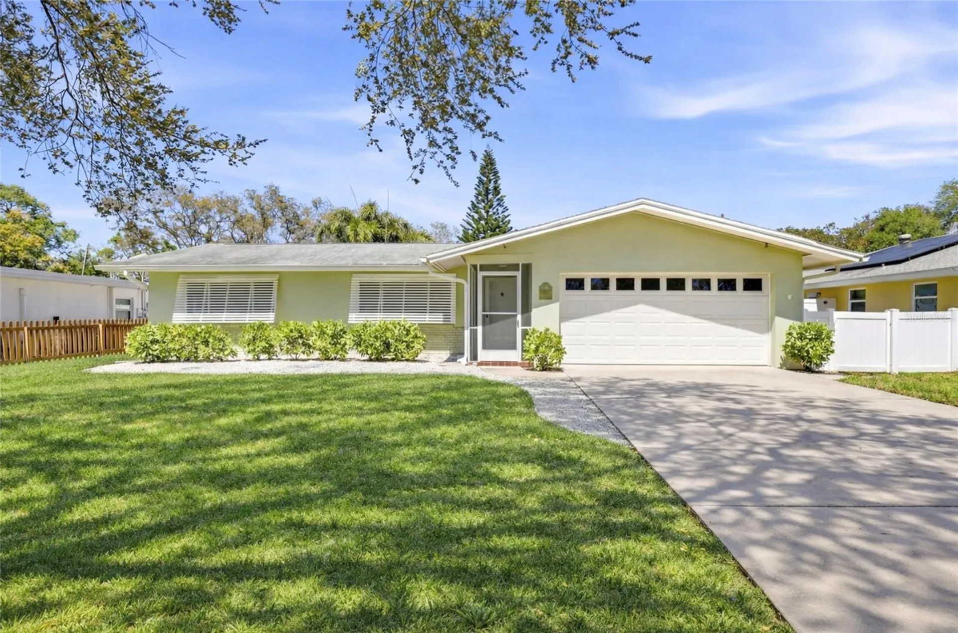 1022 Sunnydale Drive Clearwater FL 33755