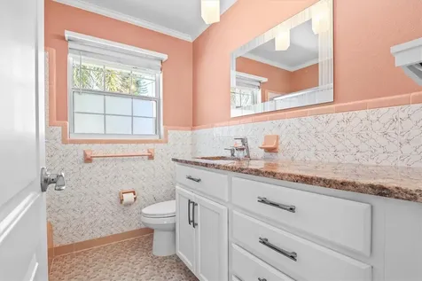 1022 Sunnydale Drive Clearwater FL 33755