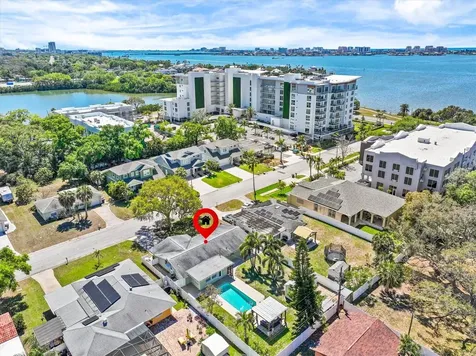 1022 Sunnydale Drive Clearwater FL 33755