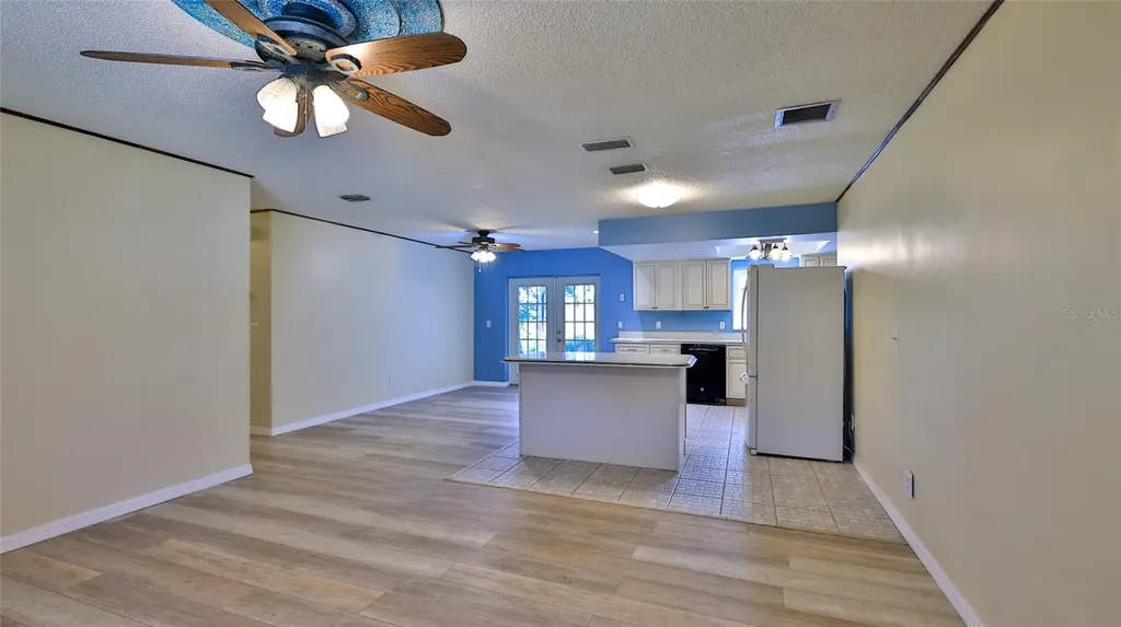 1915 Umbrella Tree Drive Edgewater FL 32141