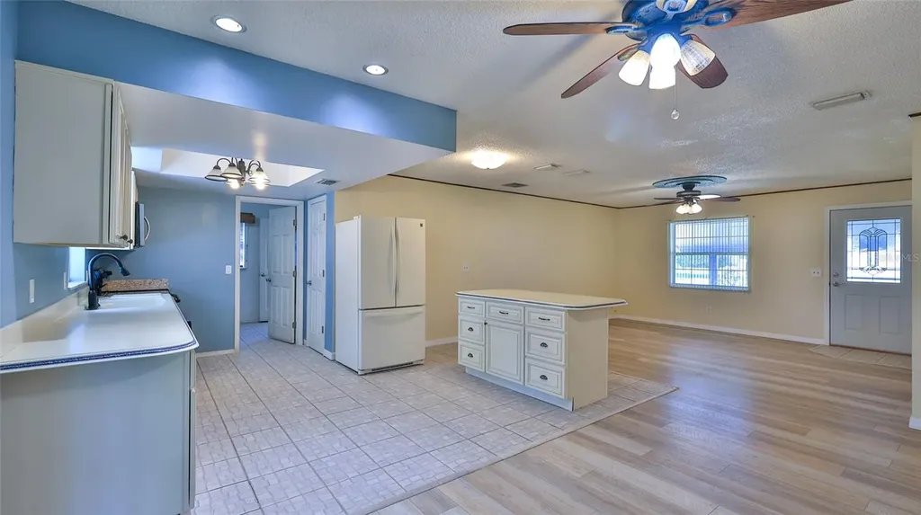 1915 Umbrella Tree Drive Edgewater FL 32141
