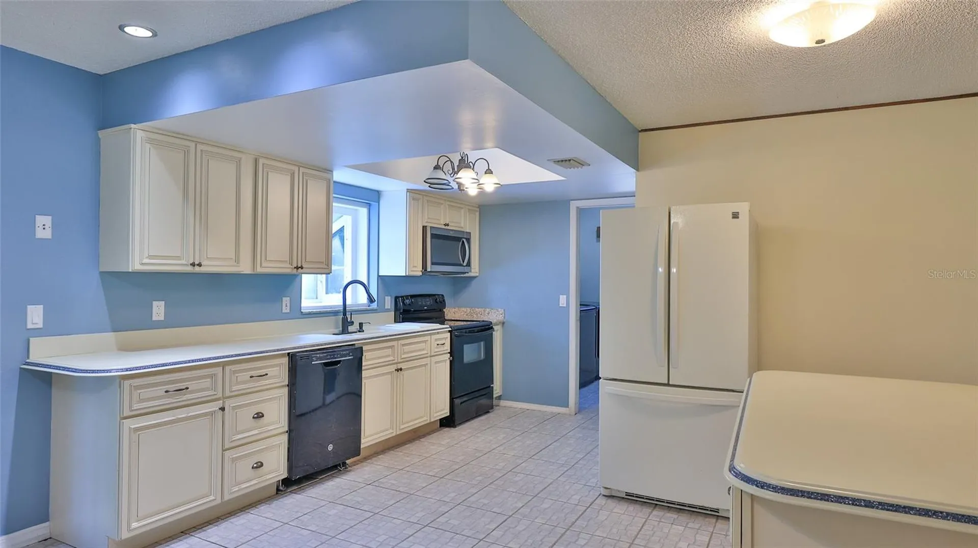 1915 Umbrella Tree Drive Edgewater FL 32141