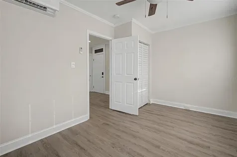 517 Columbia Drive Tampa FL 33606