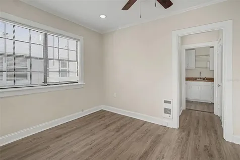 517 Columbia Drive Tampa FL 33606