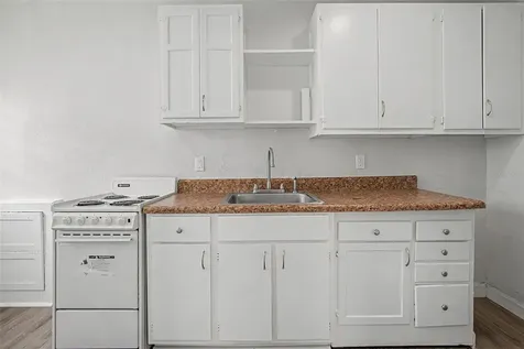 517 Columbia Drive Tampa FL 33606