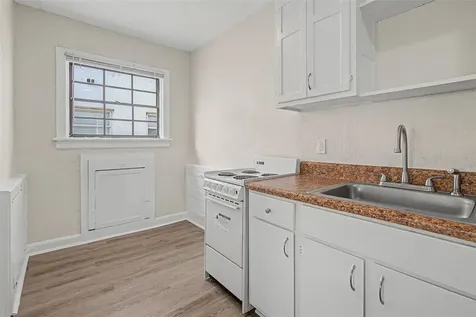 517 Columbia Drive Tampa FL 33606