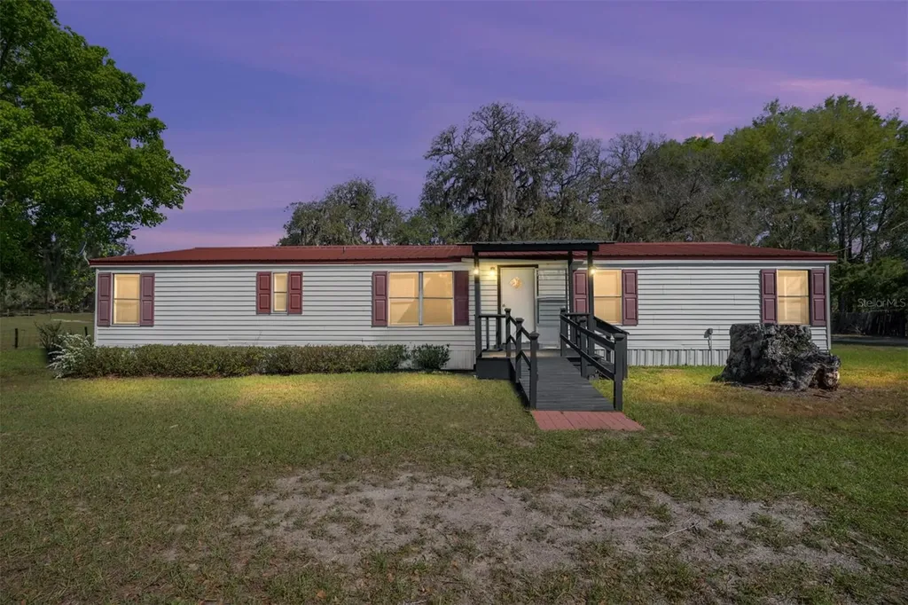 5600 SE 39th Street Trenton FL 32693