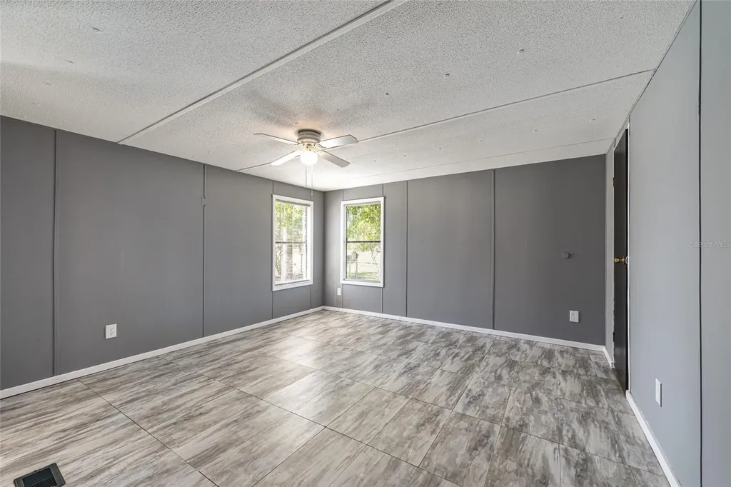 5600 SE 39th Street Trenton FL 32693