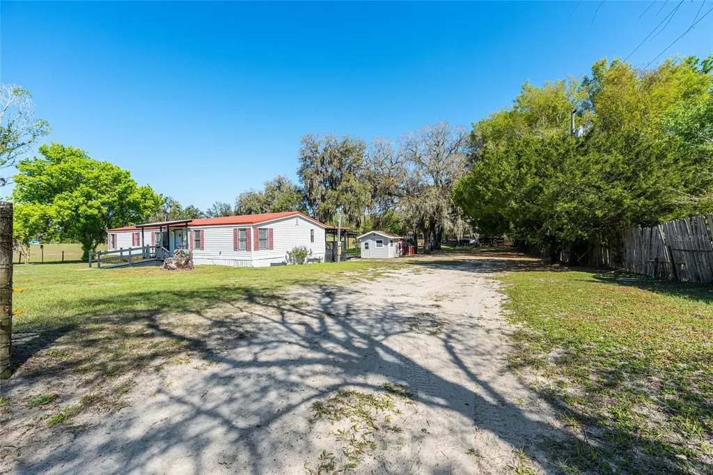 5600 SE 39th Street Trenton FL 32693