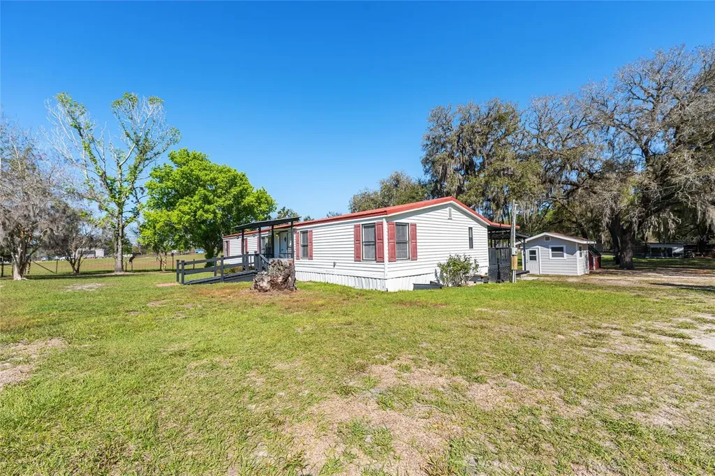 5600 SE 39th Street Trenton FL 32693