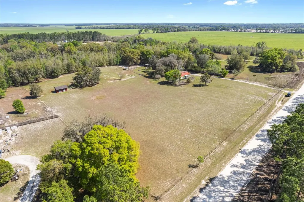5600 SE 39th Street Trenton FL 32693
