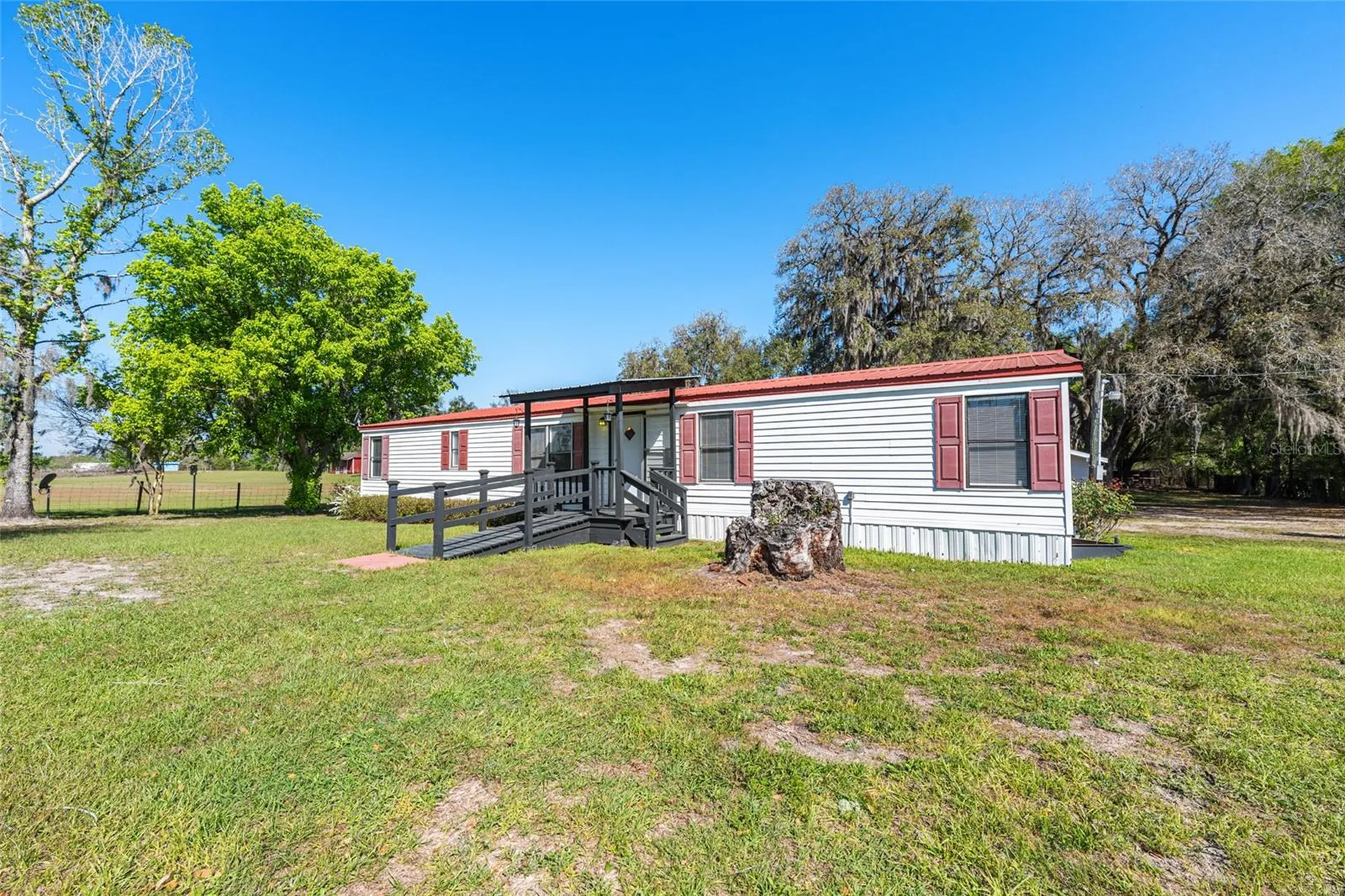 5600 SE 39th Street Trenton FL 32693