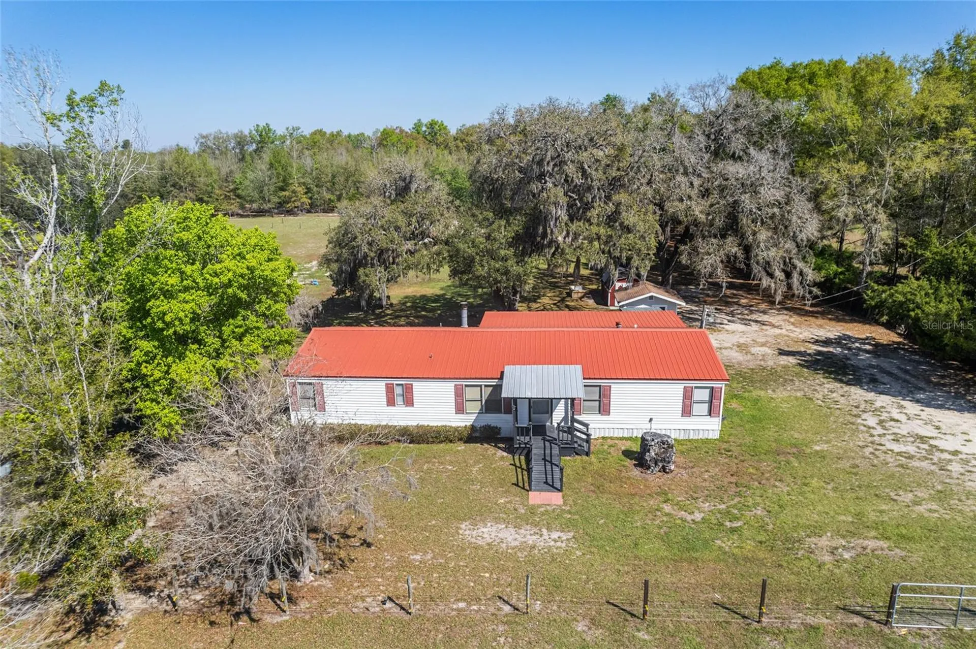 5600 SE 39th Street Trenton FL 32693