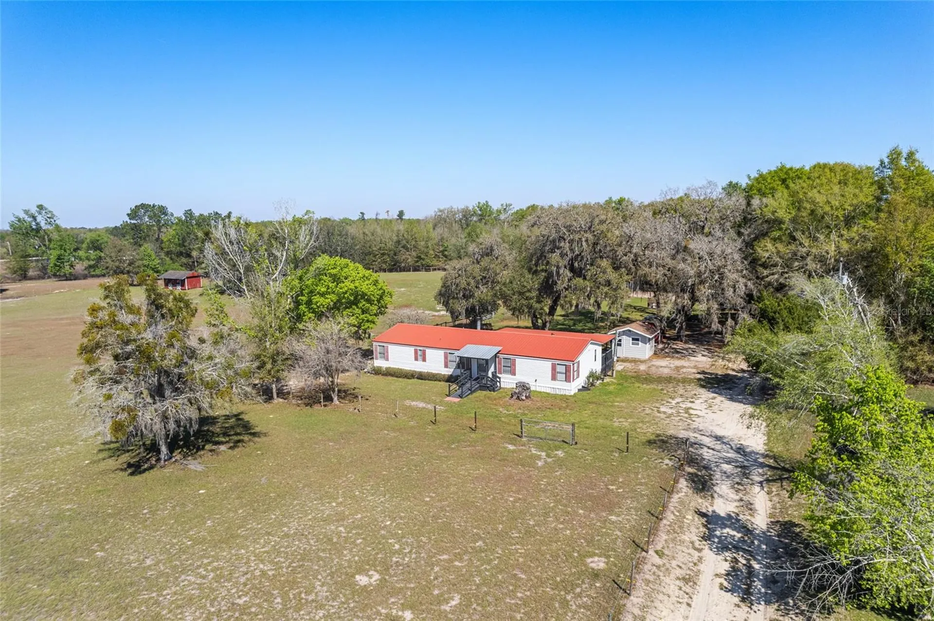 5600 SE 39th Street Trenton FL 32693