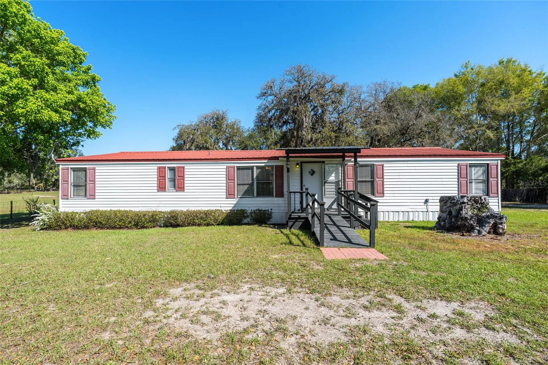 5600 SE 39th Street Trenton FL 32693