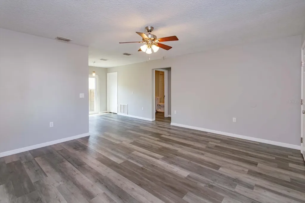 302 Ballard Avenue Deland FL 32724