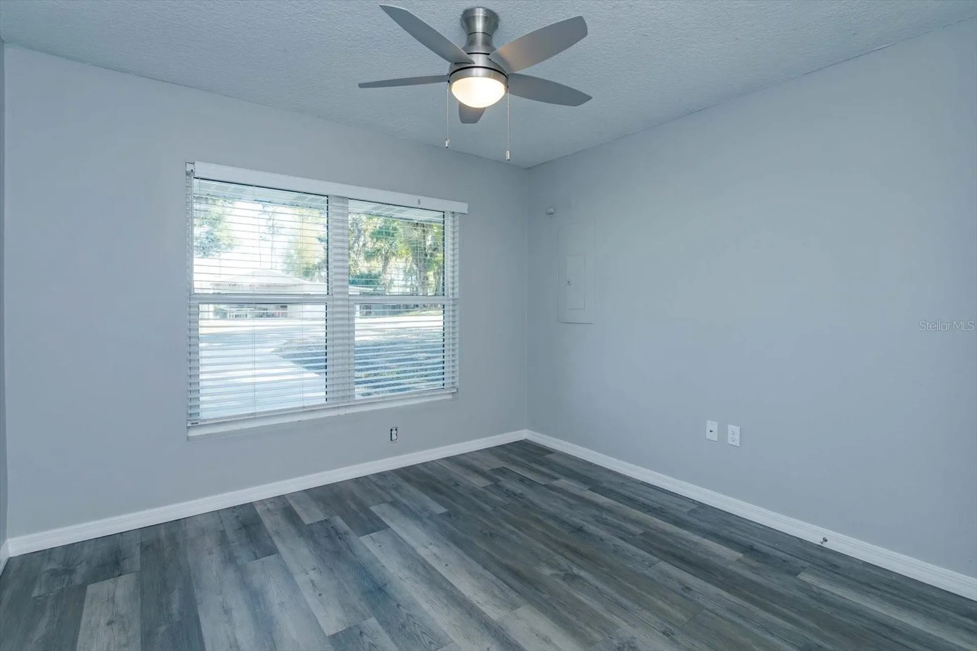 302 Ballard Avenue Deland FL 32724