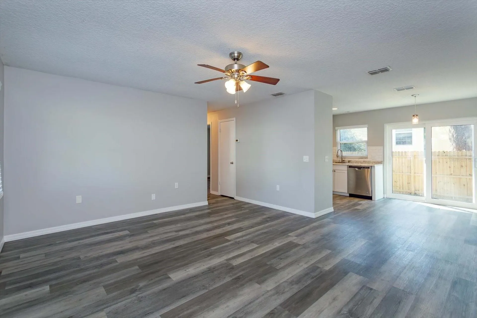 302 Ballard Avenue Deland FL 32724