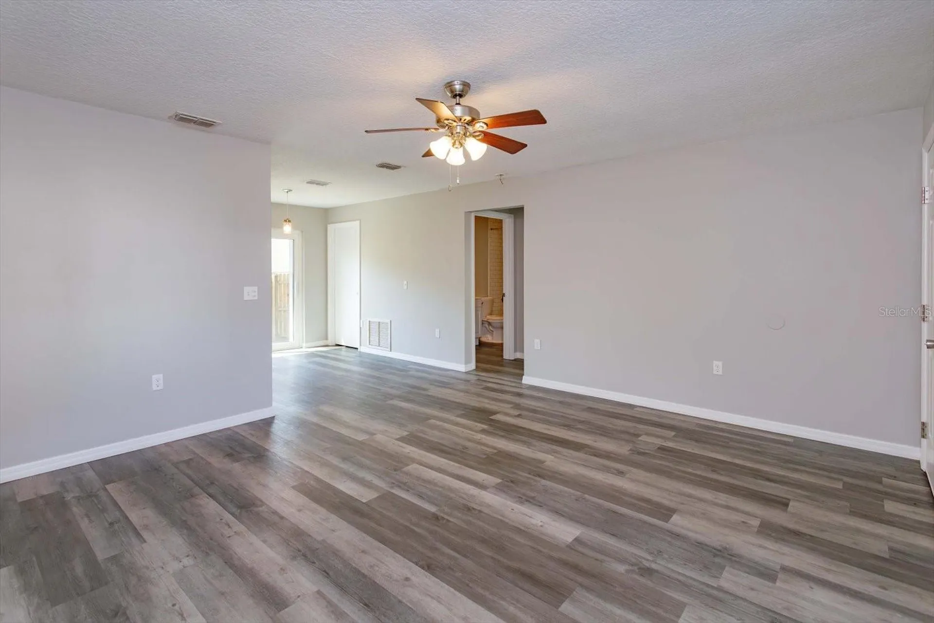 302 Ballard Avenue Deland FL 32724