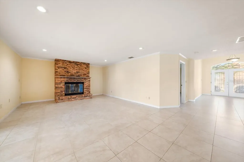 483 Harbor Drive N Indian Rocks Beach FL 33785