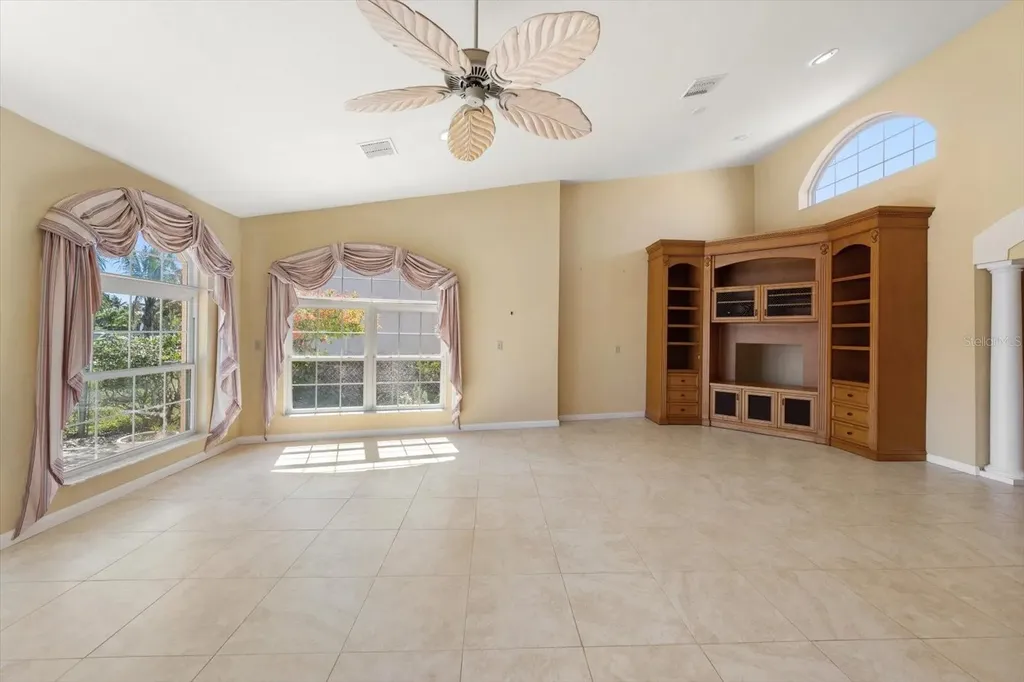 483 Harbor Drive N Indian Rocks Beach FL 33785