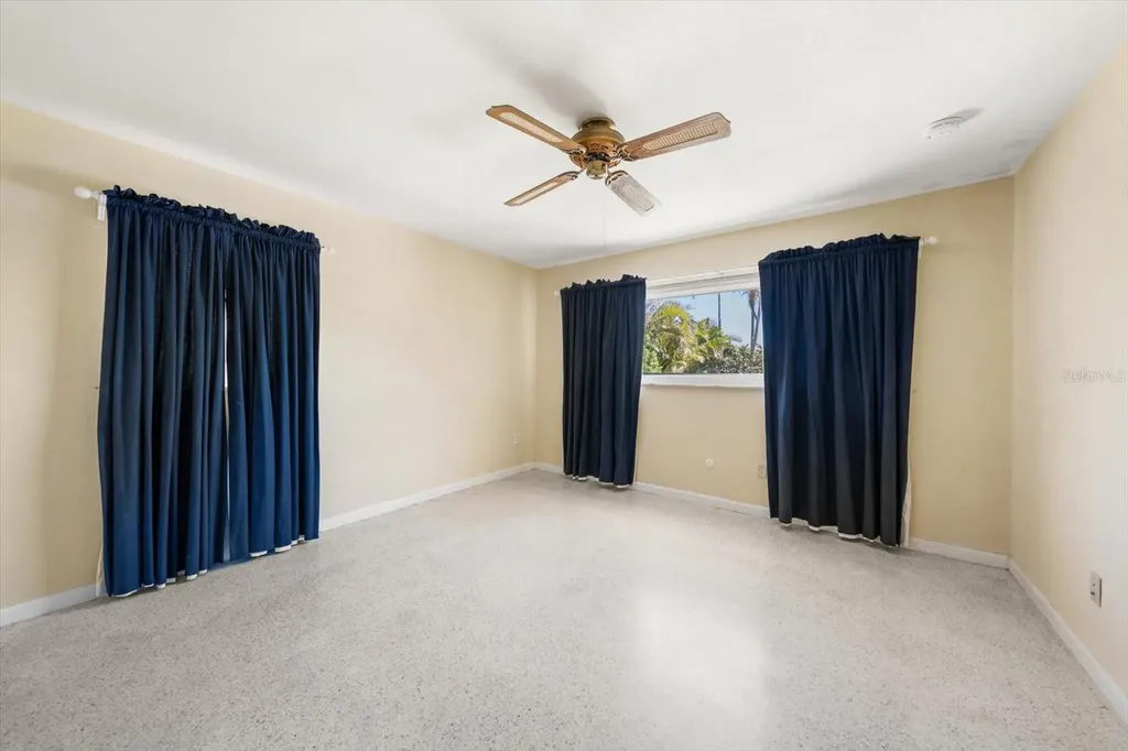 483 Harbor Drive N Indian Rocks Beach FL 33785