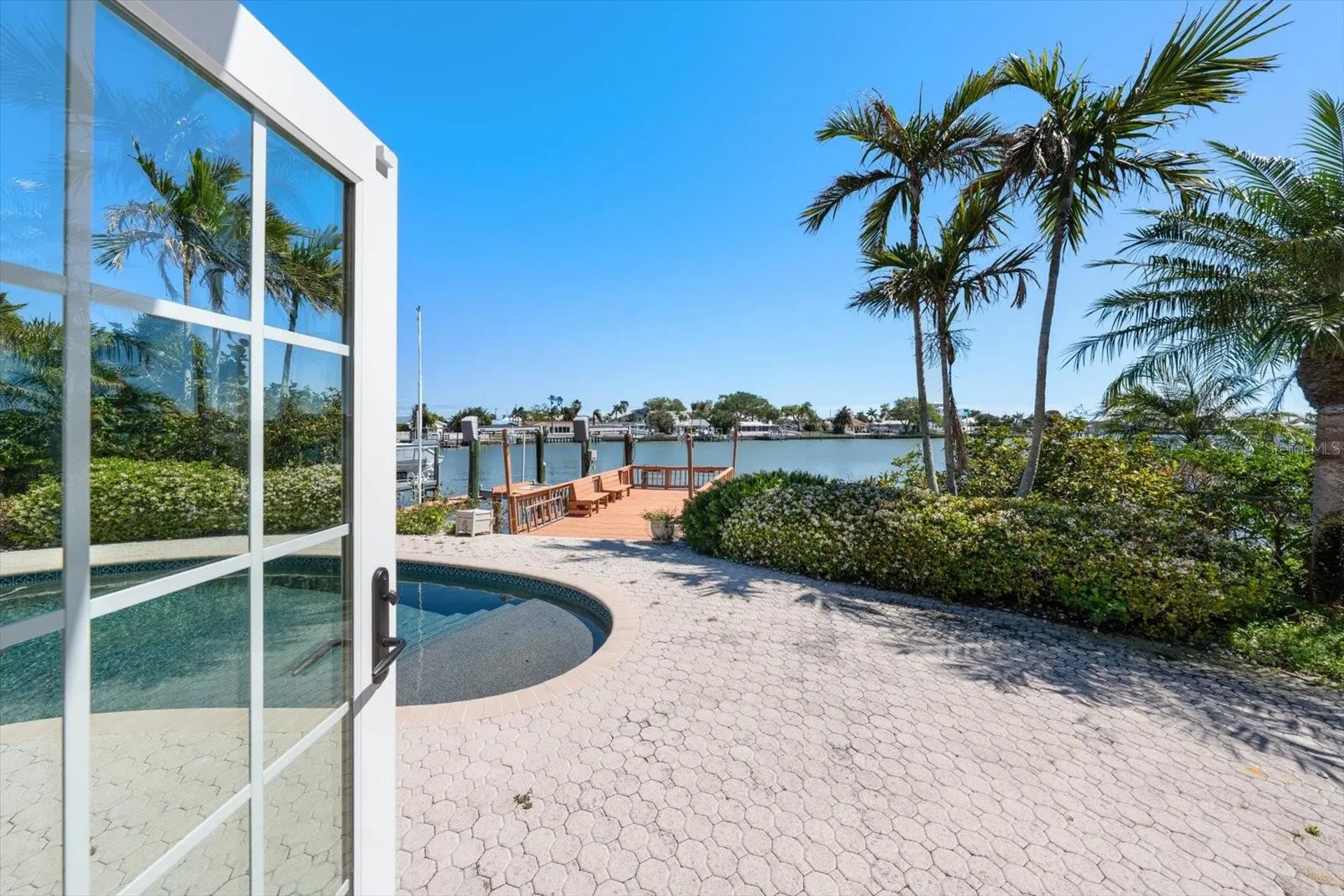 483 Harbor Drive N Indian Rocks Beach FL 33785