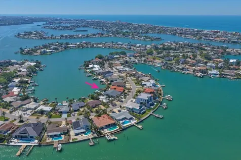 483 Harbor Drive N Indian Rocks Beach FL 33785