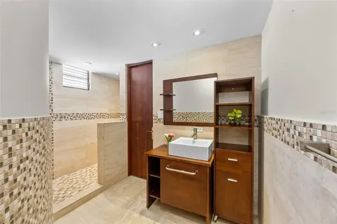 H A 28 Villa Caparra Guaynabo PR 00966